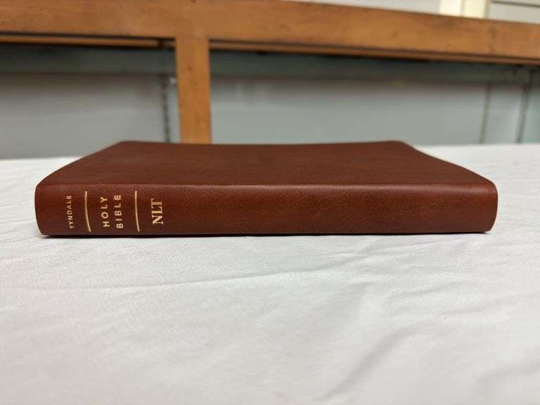 New Living Translation NLT Thinline Reference Bible Brown Genuine Leather