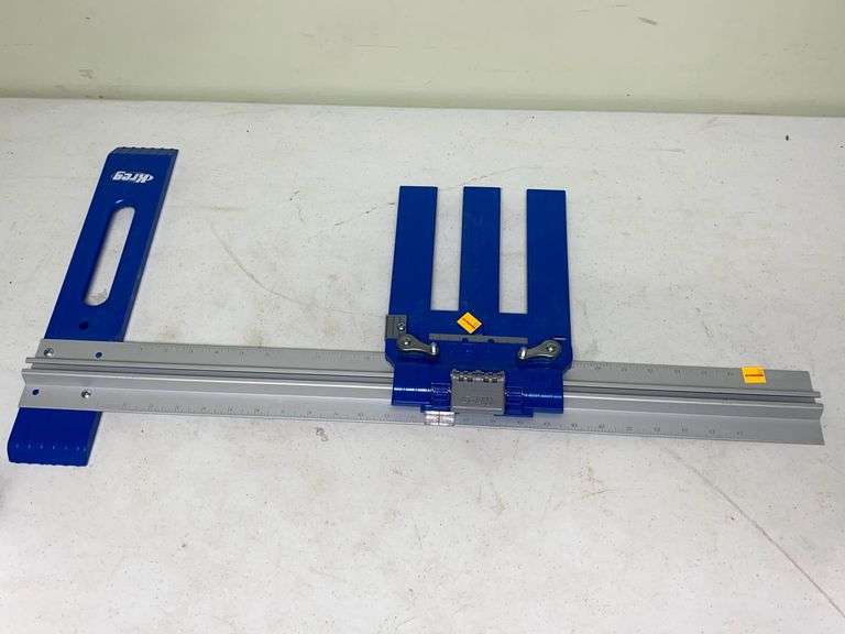 Kreg rip-cut level for saw