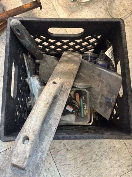 2 crates concrete tools / jumper cables