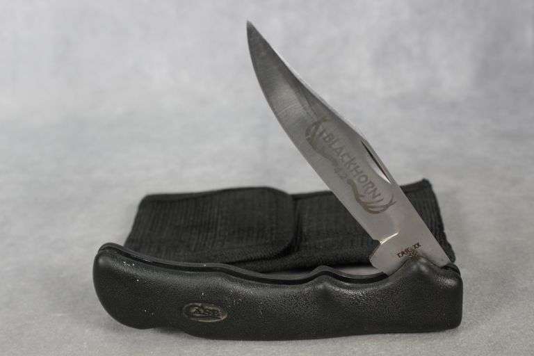 1982 CASE HUNTING KNIFE BLACKHORN SABER 2103L