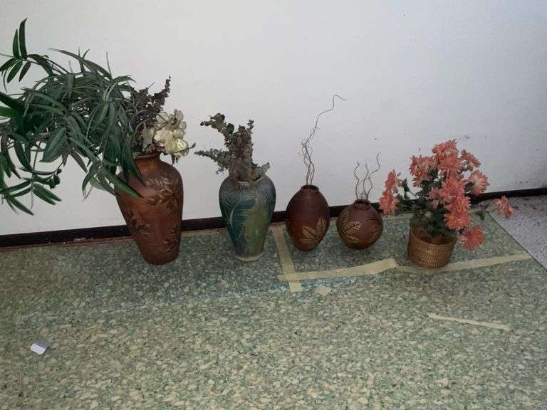Vases and plants
