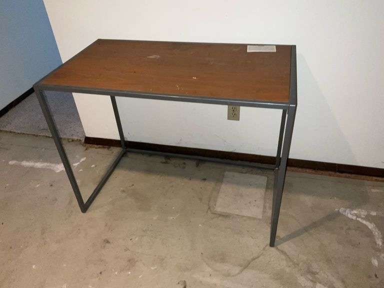 Small metal frame table