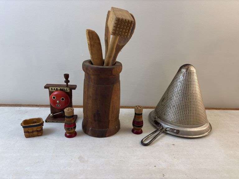 Vintage Kitchen Utensils