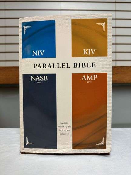 Parallel Bible Four Bible Versions Together NIV, KJV, NASB and AMP