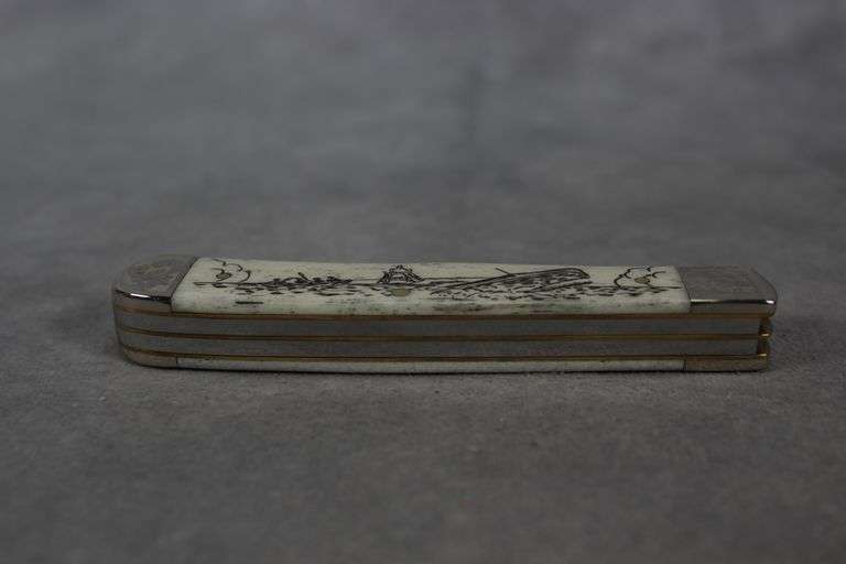 2015 CASE TRAPPER NATURAL BONE SEA/WHALE ETCH ENGRAVED BOLSTERS 6254