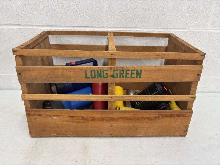 Wooden Crate & Flashlights