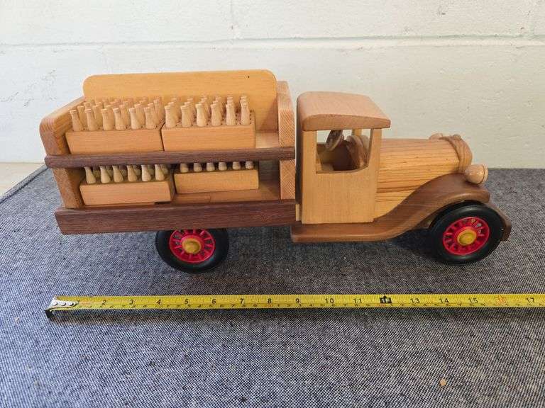 WOODEN TOY TRUCK