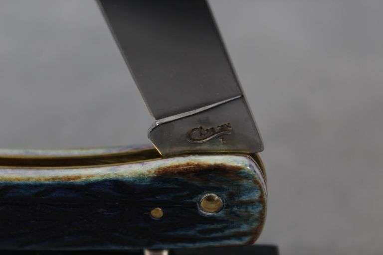 2019 CASE SOD BUSTER JR BURNT PURPLE BONE TRIBAL JIG 6137