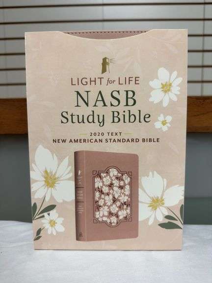 Light For Life NASB Study Bible Pink Leather Soft Touch