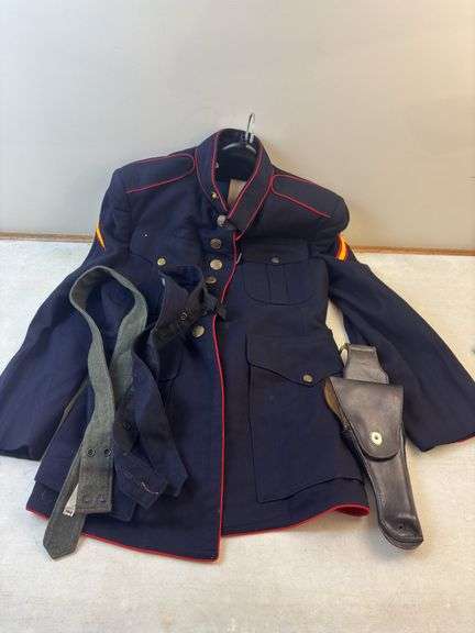 World War 1 Dress Suit w/ gun holster