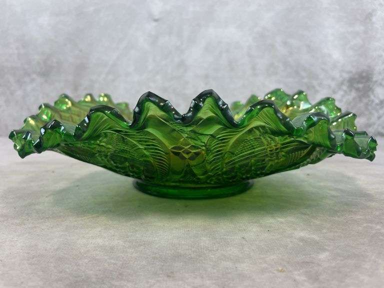 Millersburg Glass Whirling Leaves Tri Cornered Bowl - Green