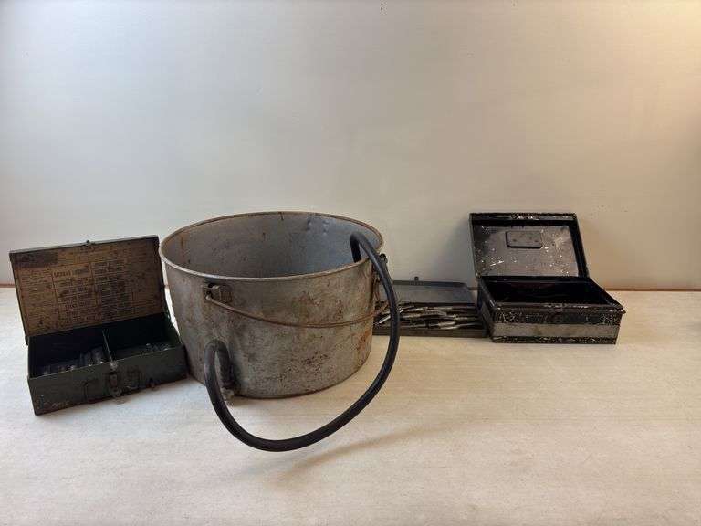 Ridgid Oil bucket , Tap & Die