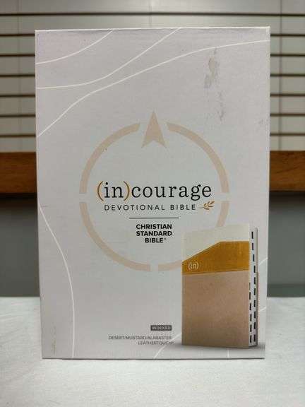 (In)courage Devotional Bible CSB Desert/Mustard/Alabaster Leather Touch