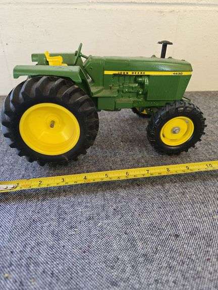 JOHN DEERE 4430 TRACTOR