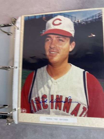 (60+) Baseball Autographs - Last Name starts with "D"