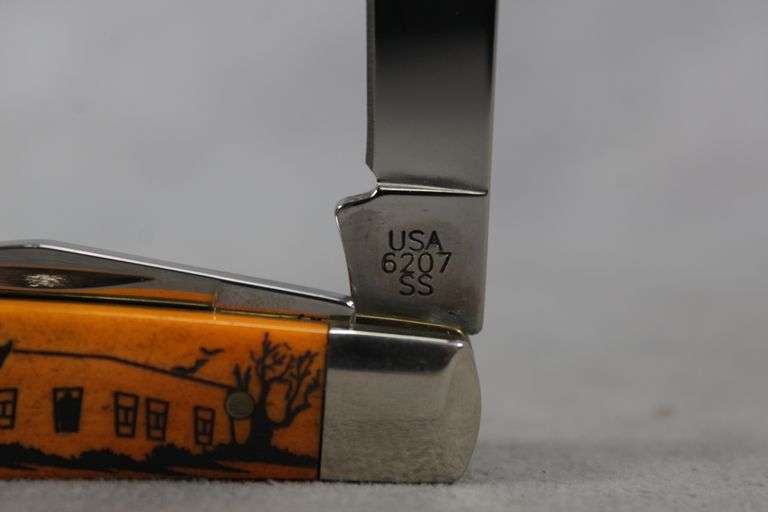 2007 CASE MEDIUM TRAPPER PERSIMMON ORANGE HALLOWEEN ETCH 6207
