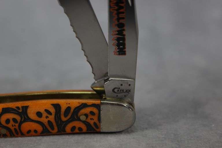 2016 CASE STOCKMAN PERSIMMOM ORANGE HALLOWEEN ETCH 6318 IN TIN