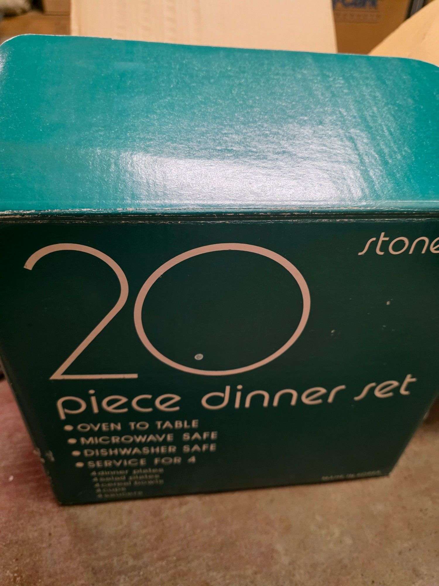 20 pc dinner set