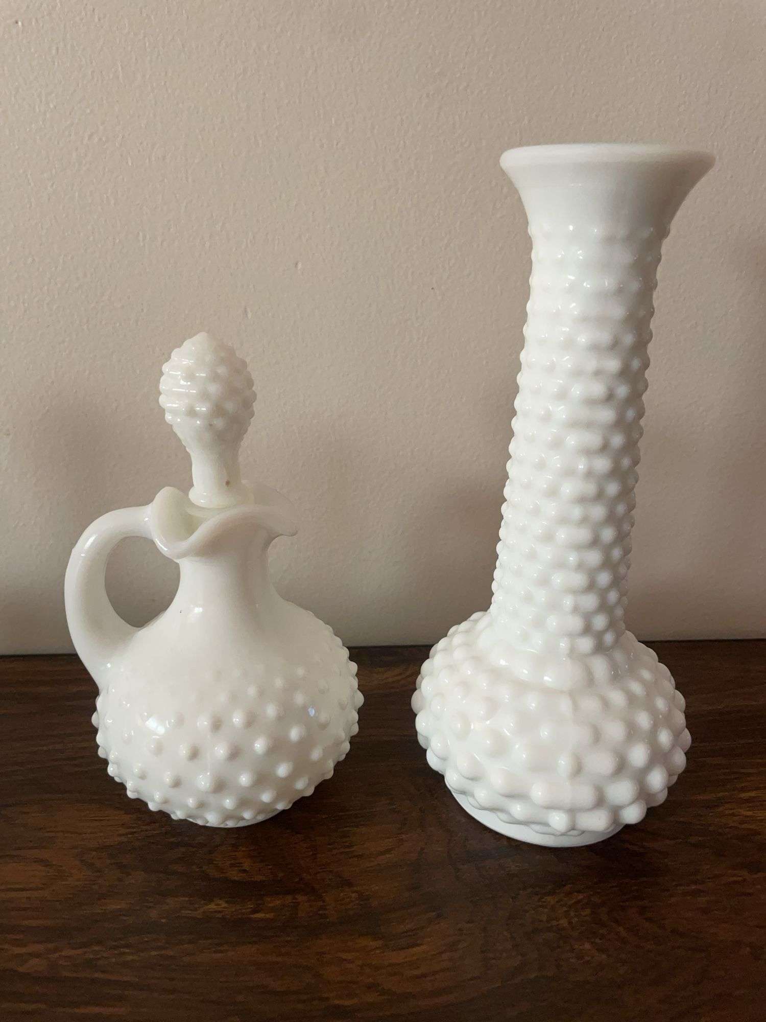 (6) hobnail milk glassware