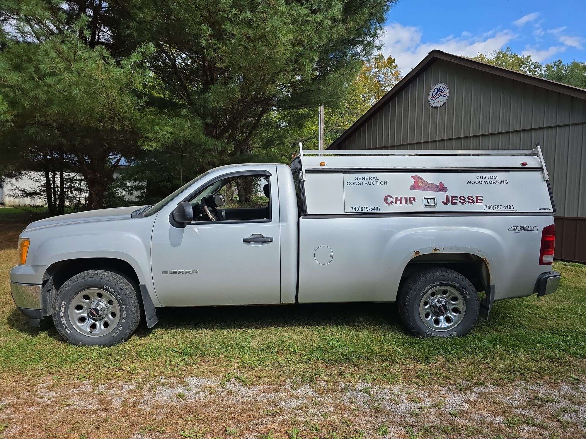 2012 GMC Sierra 1500 4x4 w/ toolbox cap. Runs good. Has a weak battery.