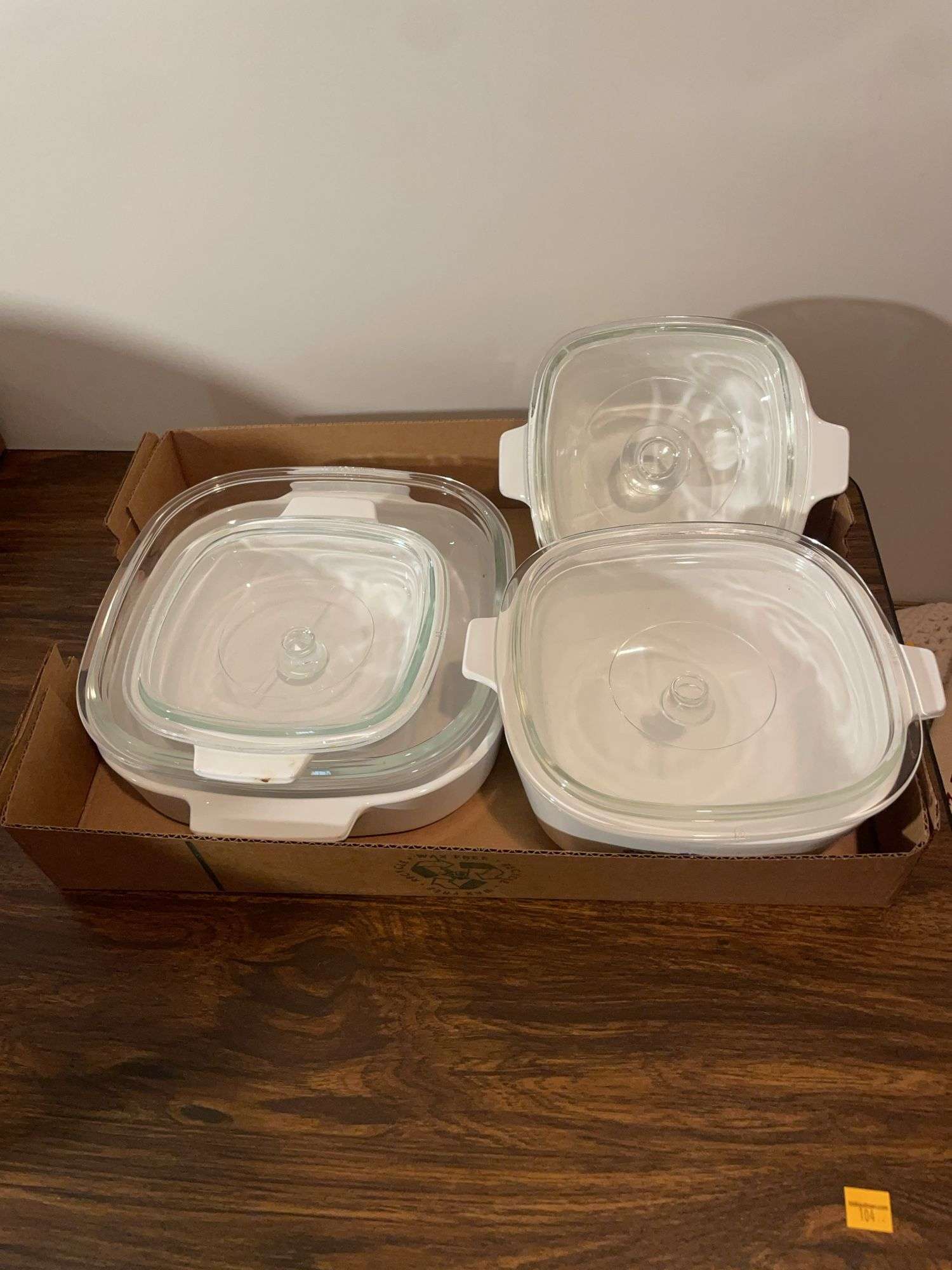 Set of (4) Corning Ware baking dishes