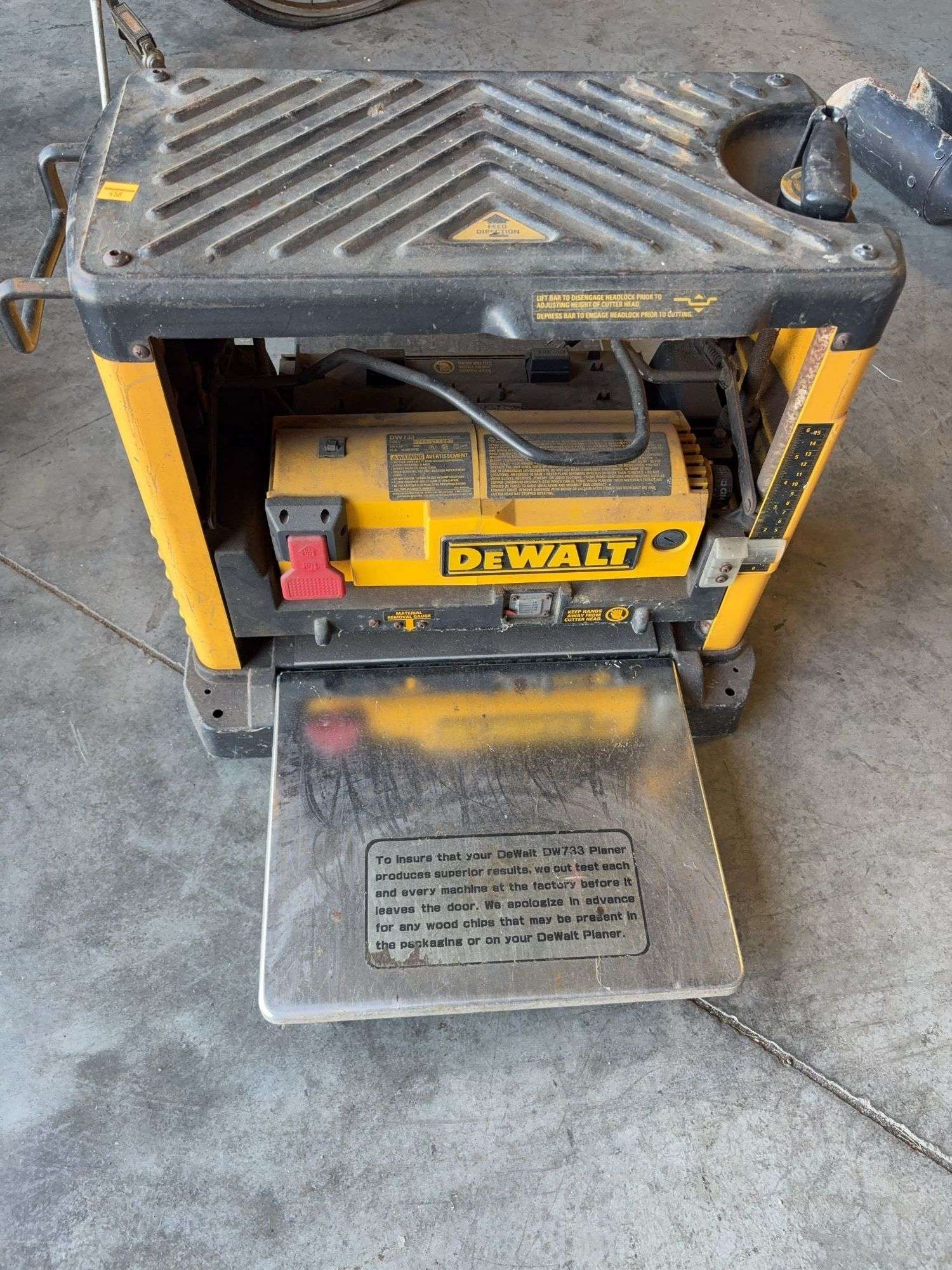 DeWalt 12.5" thickness planer - as is