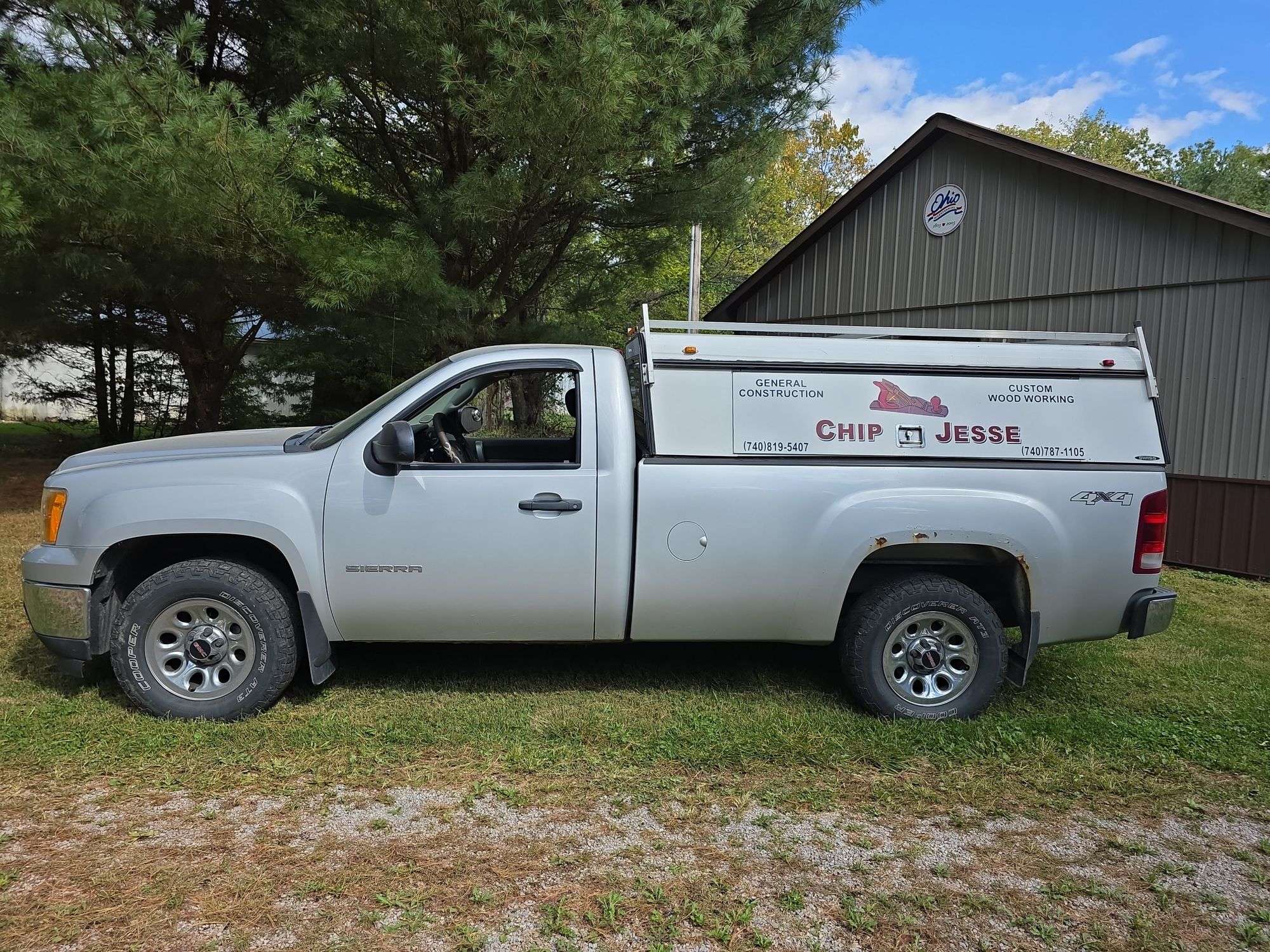 2012 GMC Sierra 1500 4x4 w/ toolbox cap. Runs good. Has a weak battery.