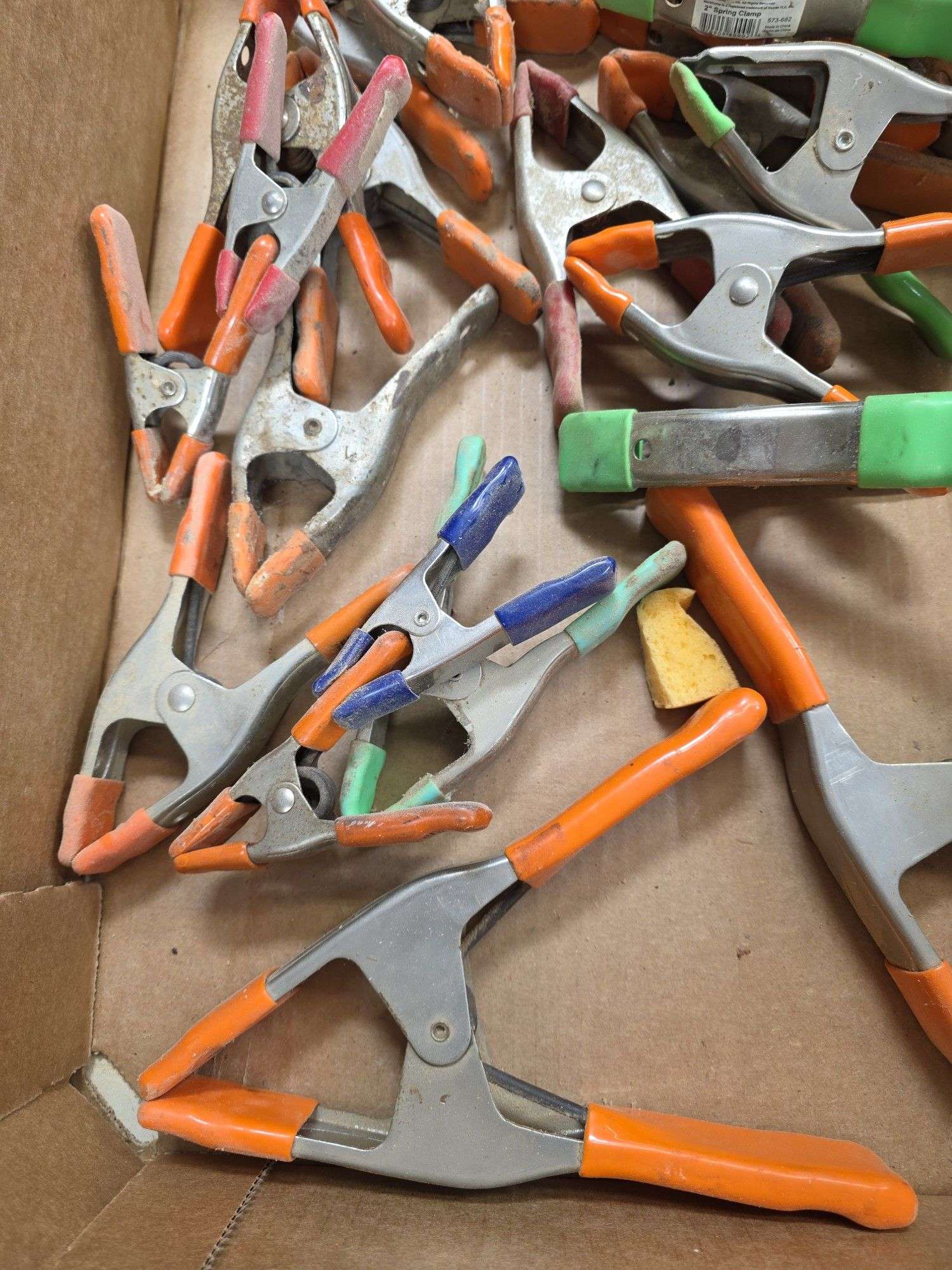 Assortment of Spring Hand Clamps