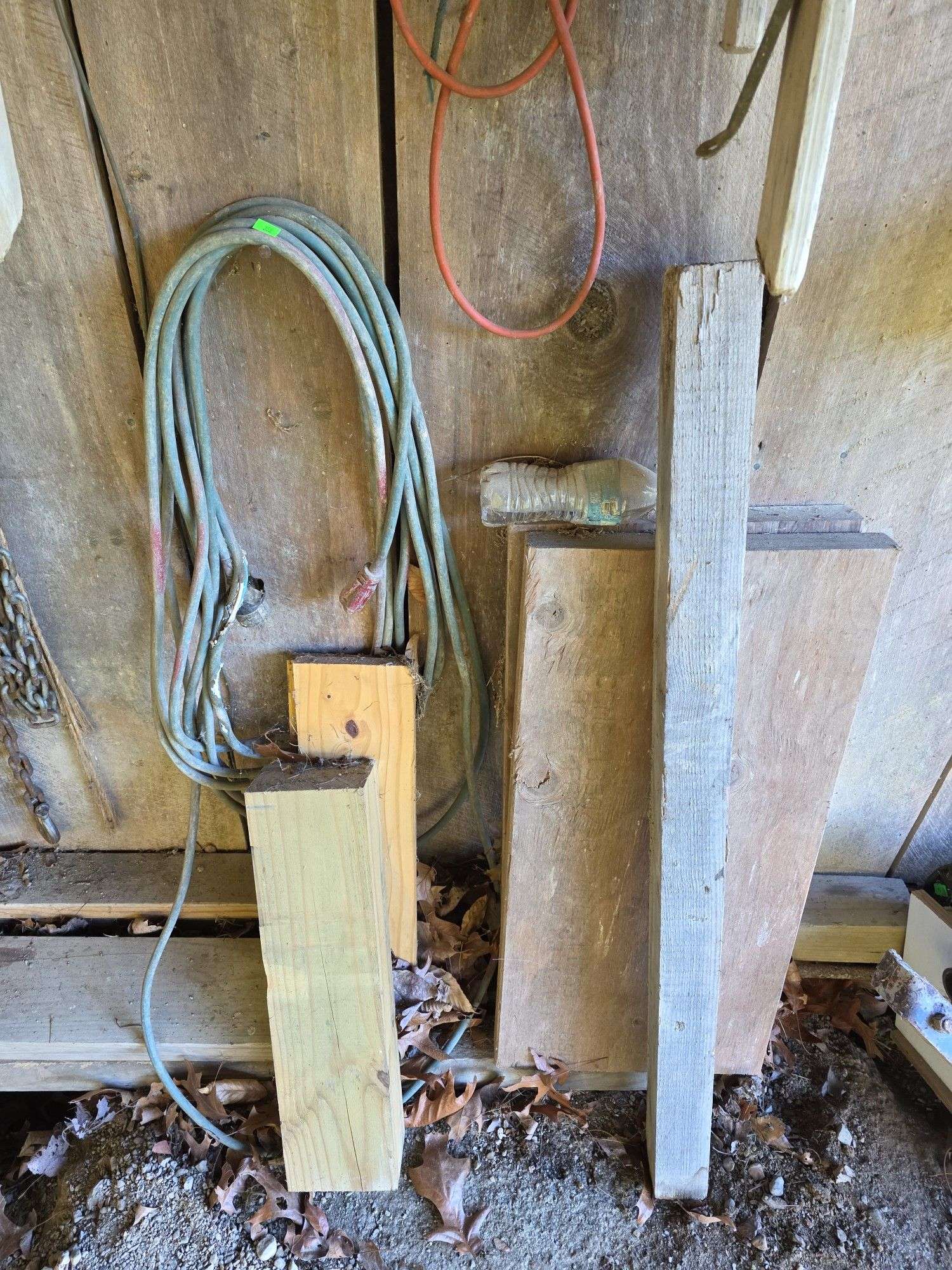 Wooden stepladder, extension cords