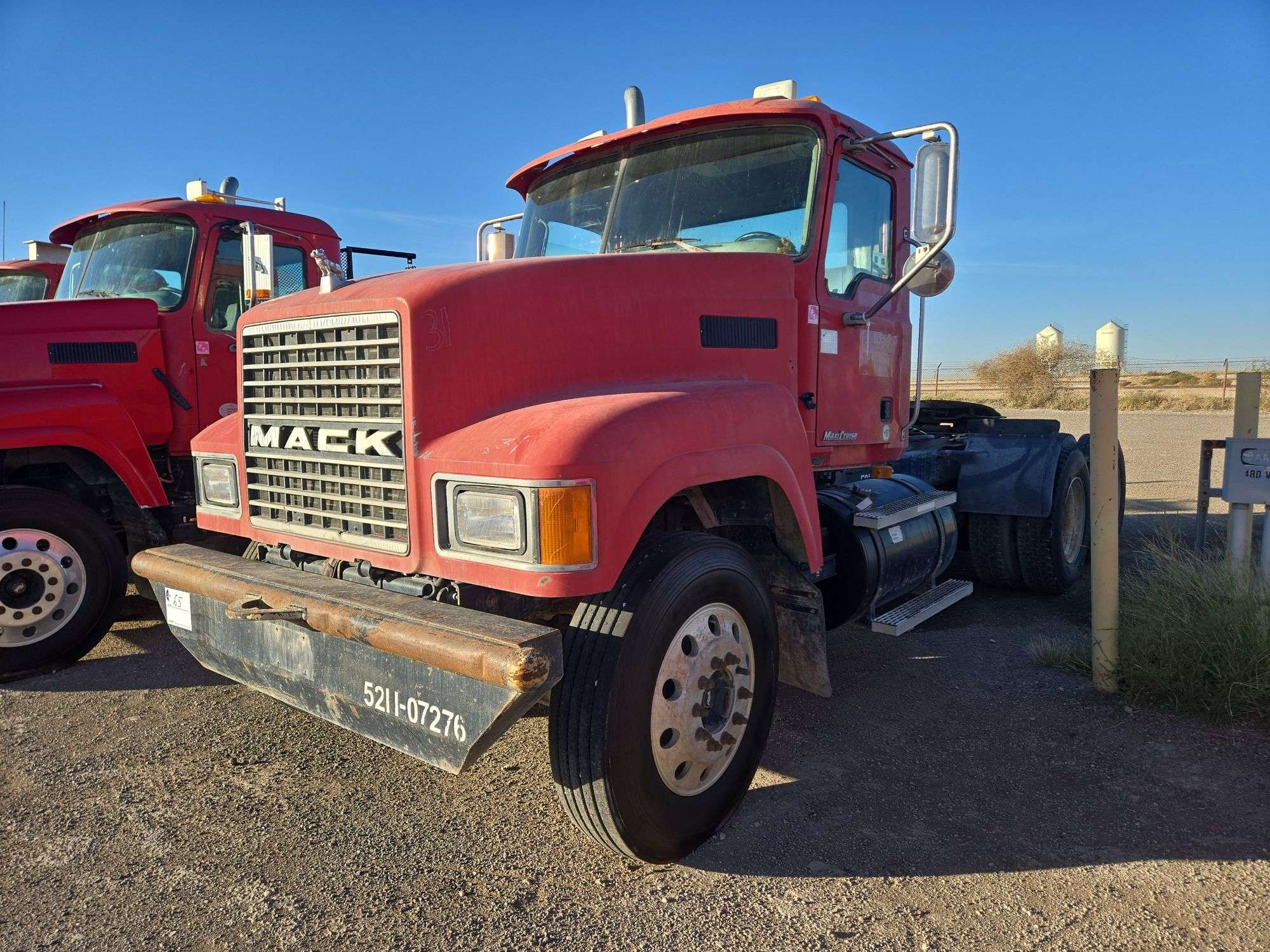 2007 Mack CHN613 miles & hrs unknown- runs
