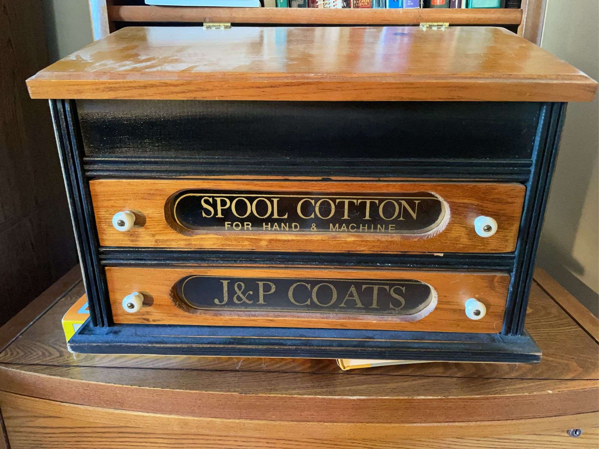 Vintage J&P coats sewing box