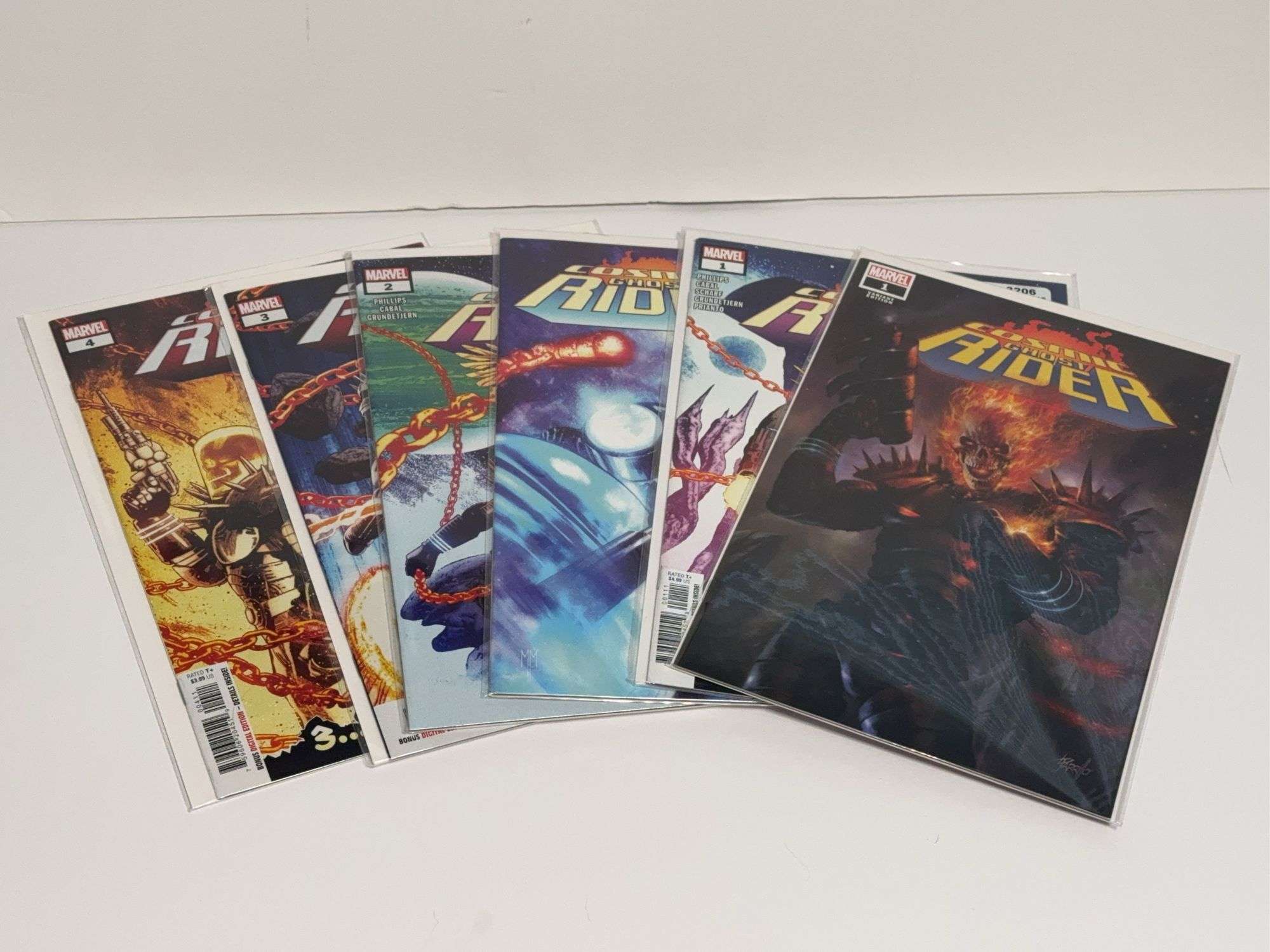 (7) Marvel Cosmic Ghost Rider Comics (3 Are Variant Editions)