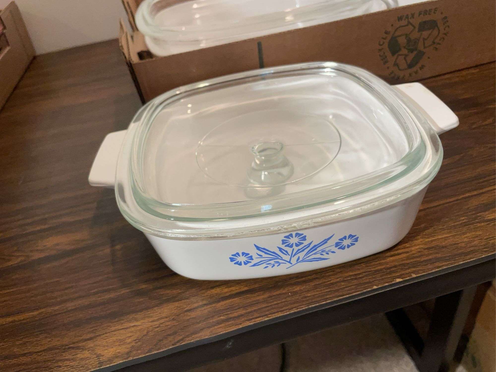 Set of (4) Corning Ware baking dishes