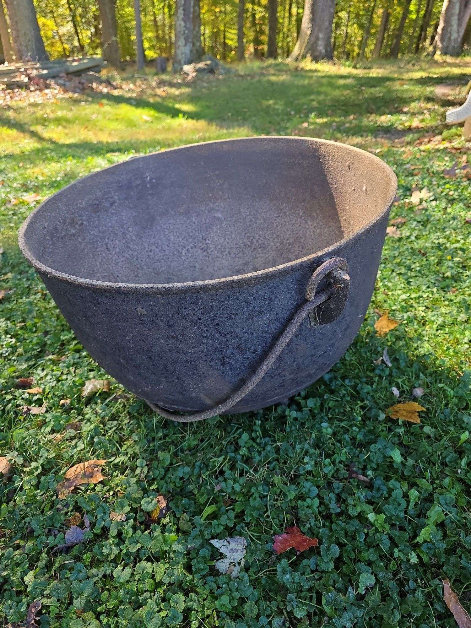 Cast iron kettle