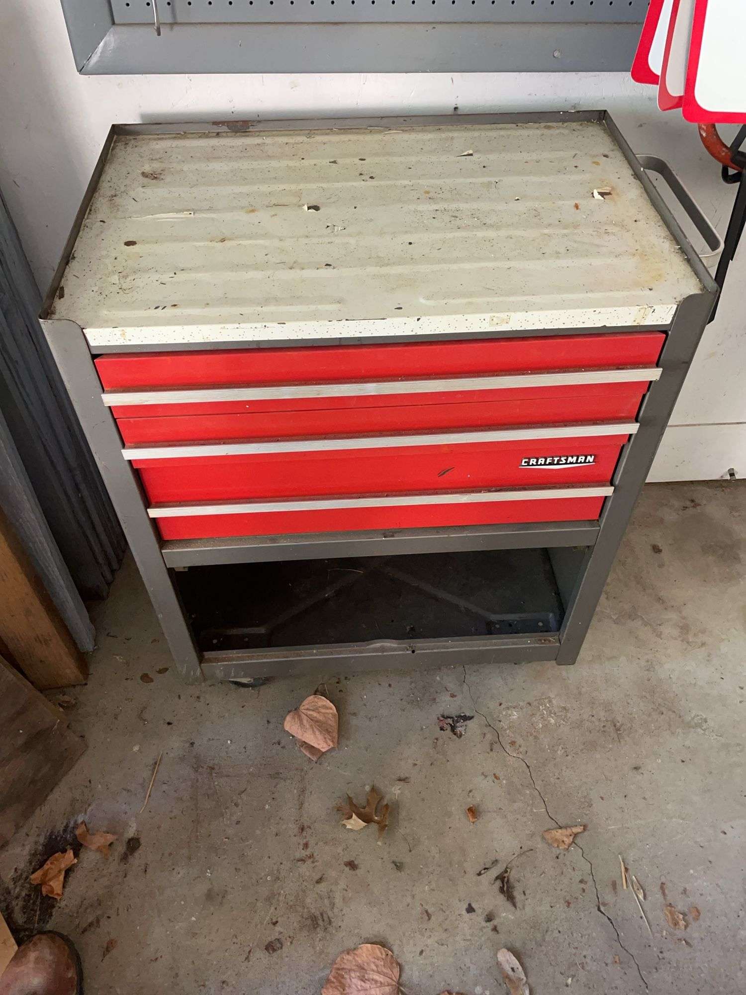 Craftsmen tool chest w/ some tools - 26x17x32