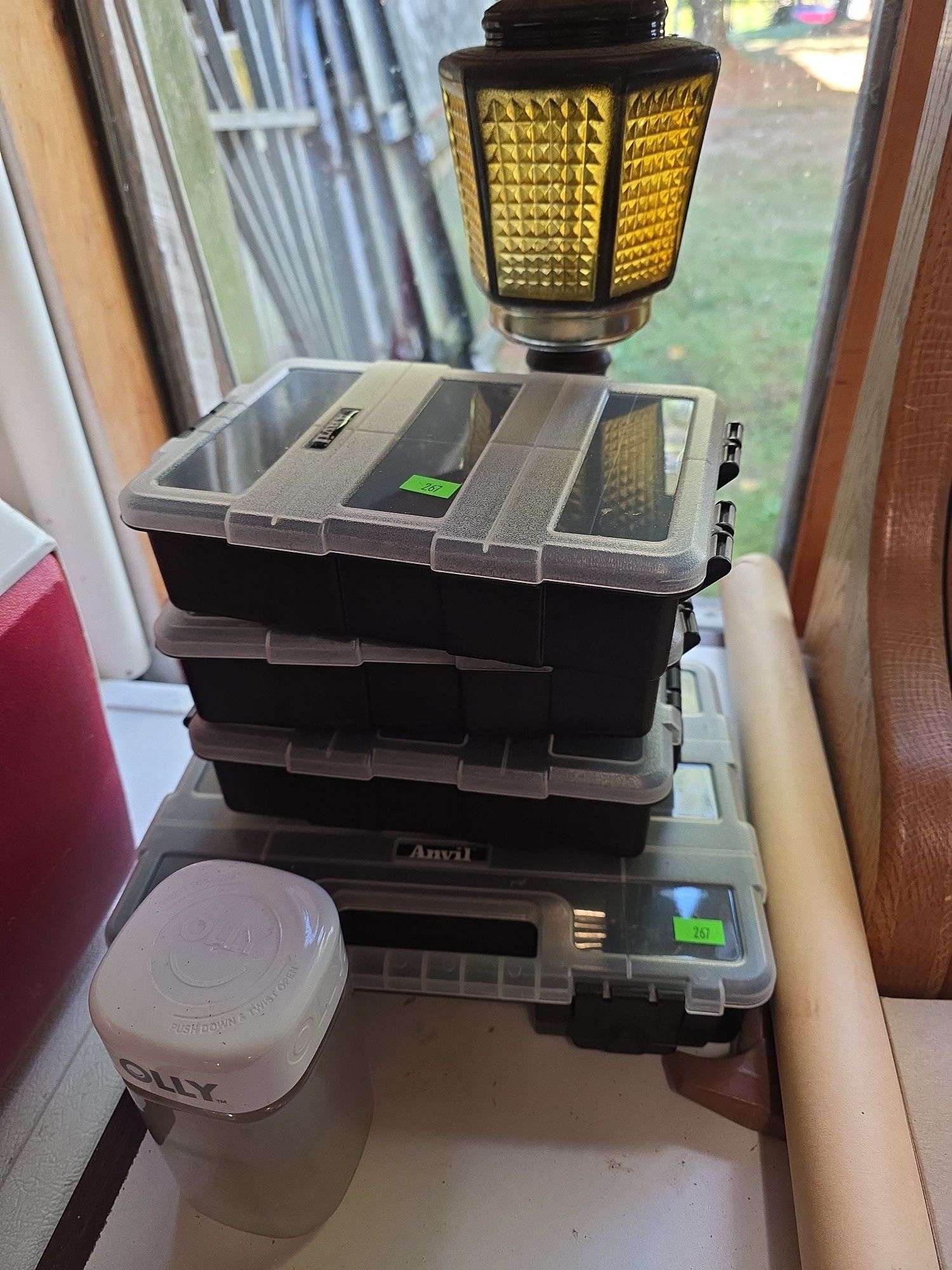 Countertop, organizers & lamp & more