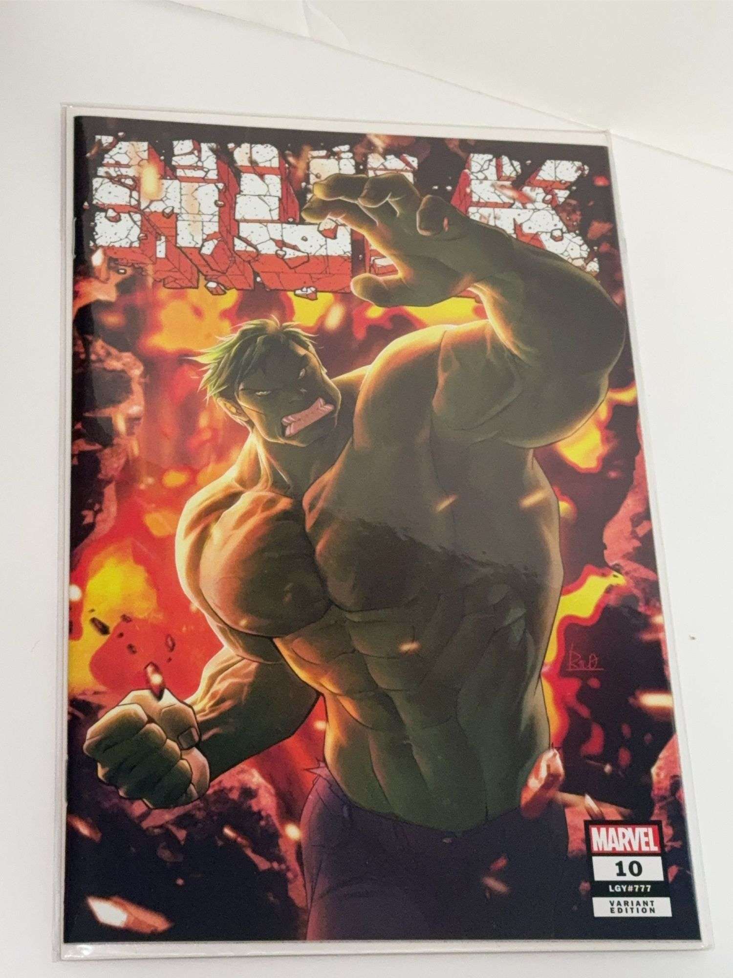 (10) Marvel Hulk Comics w/ Variant Covers