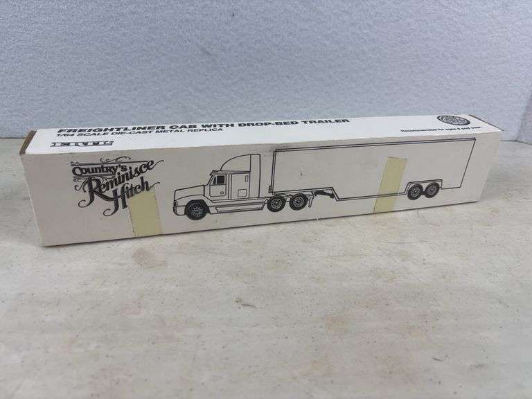 Ertl Reminisce Country Hitch 1/64 Scale Semi