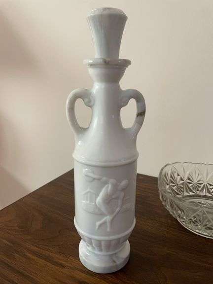 Miscellaneous glassware