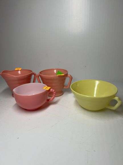 Vintage Hazel-Atlas Creamer and Sugar Bowls