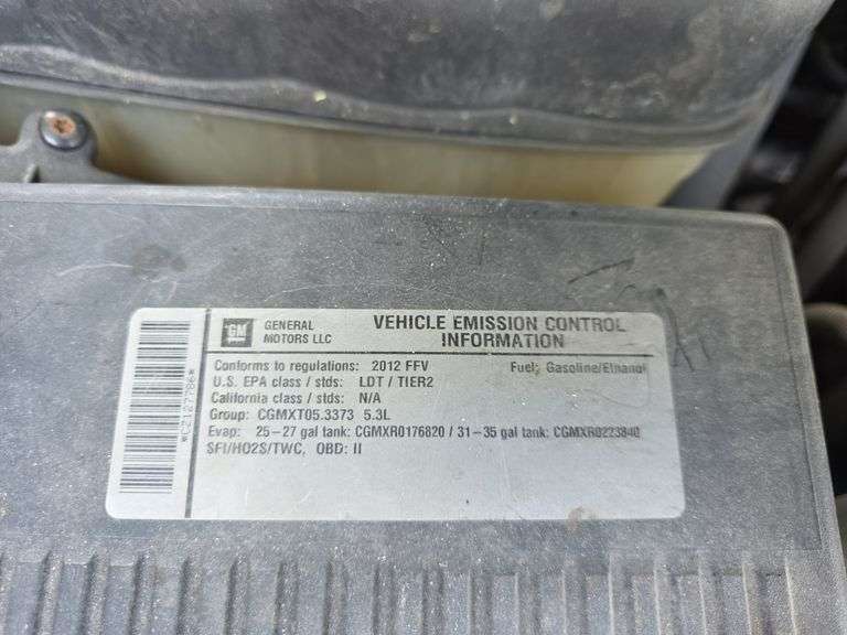 2012 GMC Sierra 1500 4x4 w/ toolbox cap. Runs good. Has a weak battery.