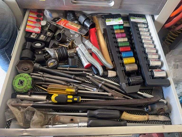 Drawer of Pittsburgh Sockets, Screwdrivers, Misc