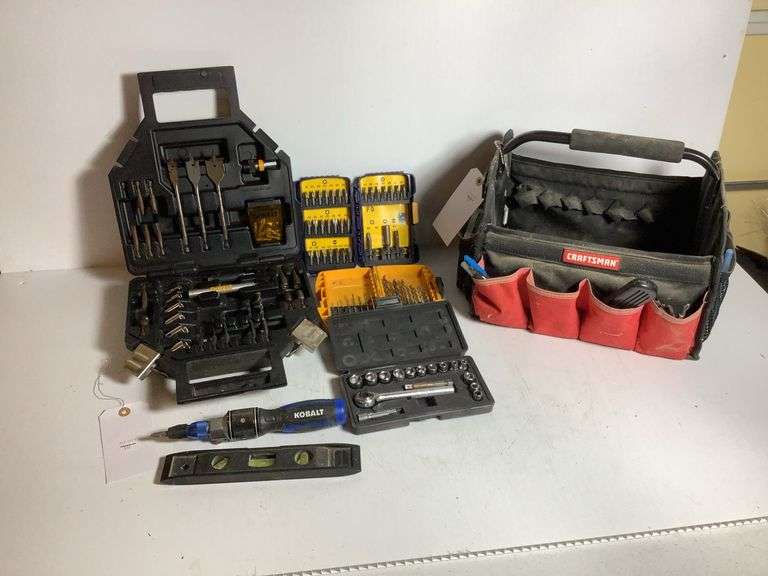 Craftsman tool otter w/ tools