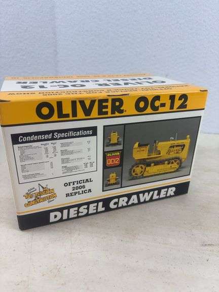 Oliver OC-12 Diesel Crawler 1:16 Scale