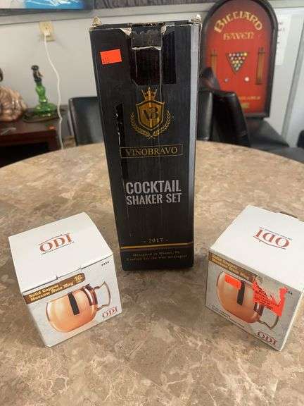 Vinobravo Cocktail Shaker Set With 2 Solid Copper Moscow Mule Mugs 16OZ