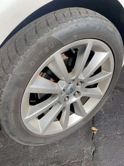 2010 Silver AWD Ford Flex