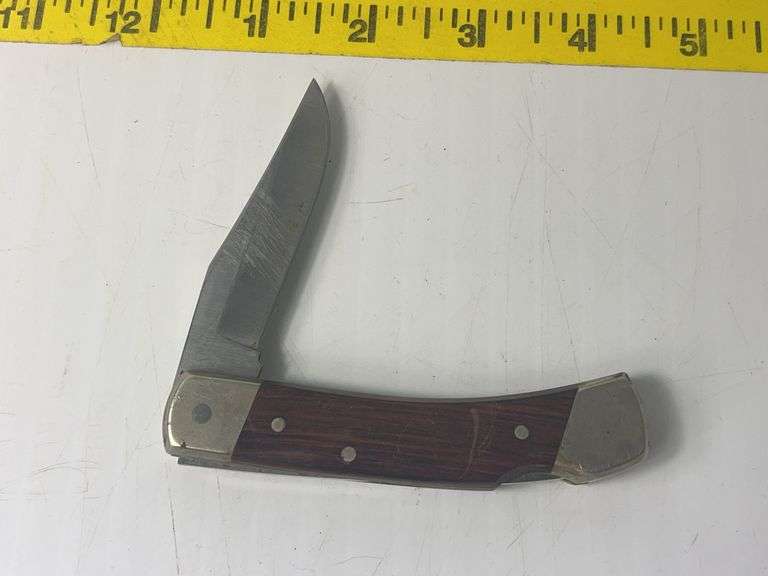 Schrade uncle Henry Pocket Knife