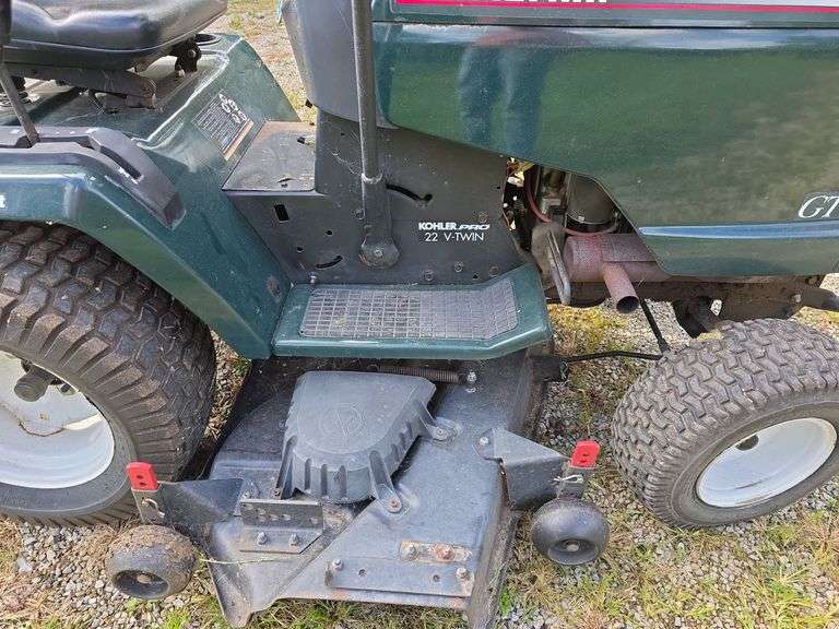 Craftsman 50" cut riding mower (runs)