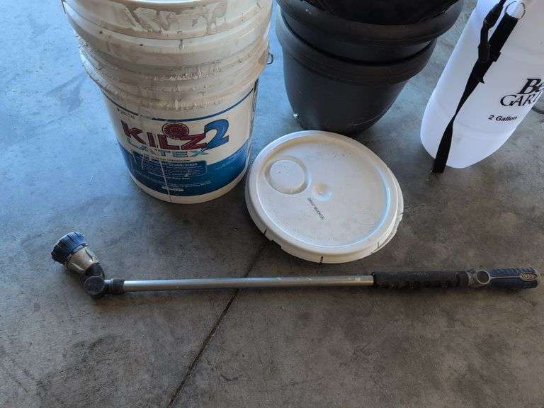 (2) 5 gallon buckets with lids, flower pots, sprayer, and hose nozzle