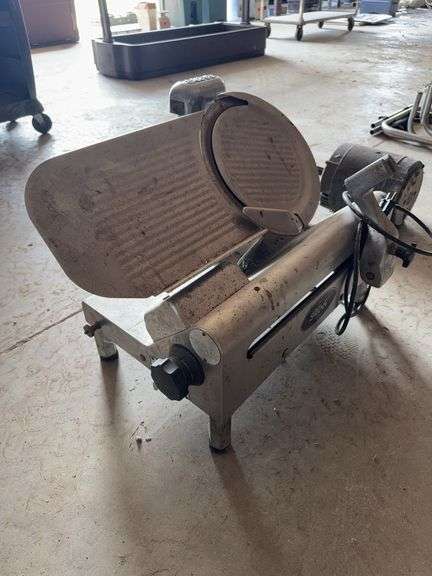 Gravity Feed Globe Slicer